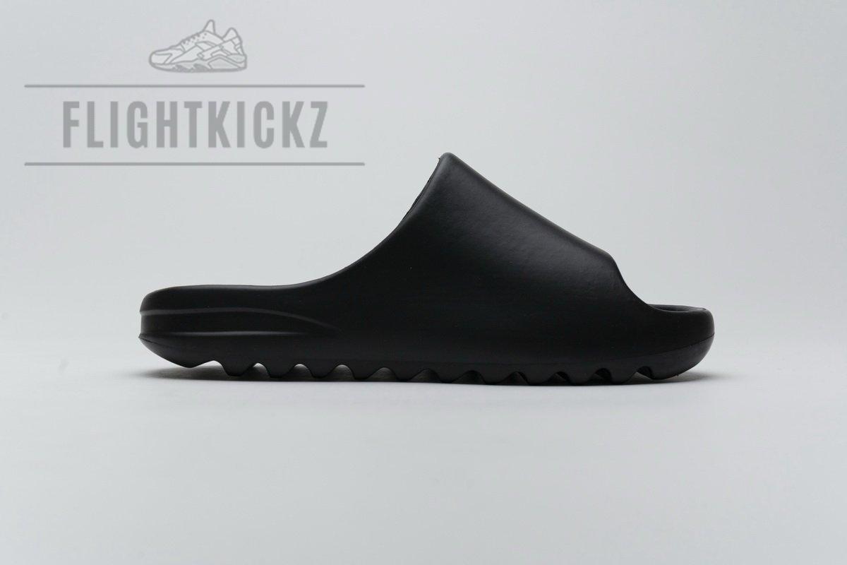 FB6348 adidas Yeezy Slide “Black” - Image 9