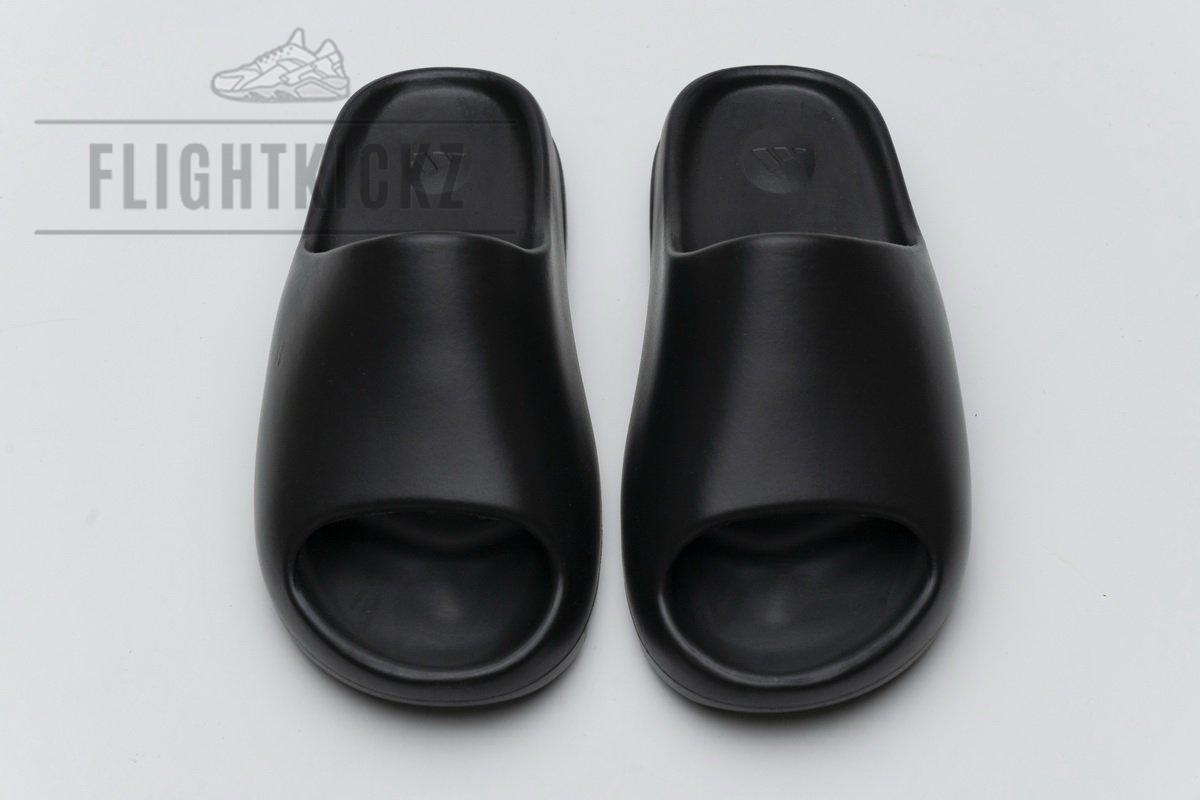 FB6348 adidas Yeezy Slide “Black” - Image 5