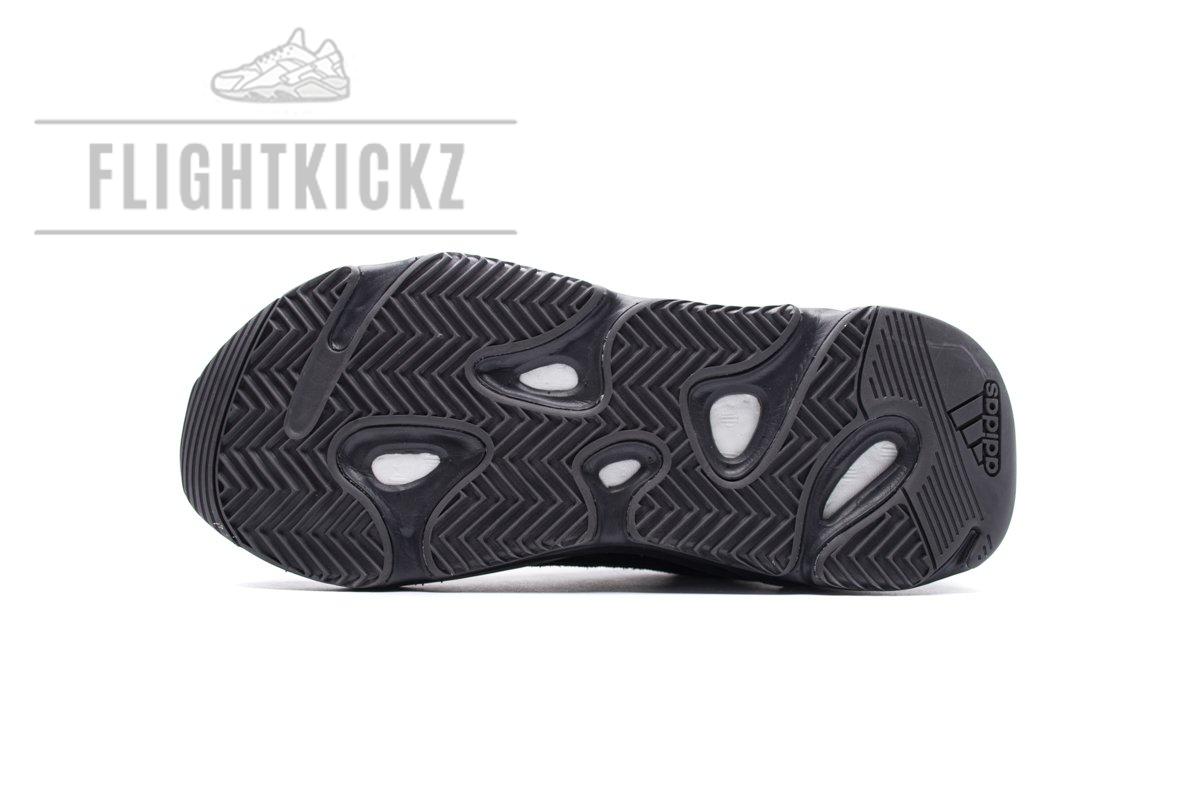 700 V2 Adidas Yeezy 700 “Vanta” FU6684 - Image 9