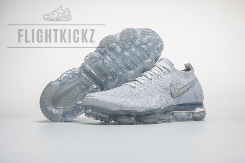 942842-100 Nike Air VaporMax 2018 2.0 ‘White Grey Hook’ - Image 4