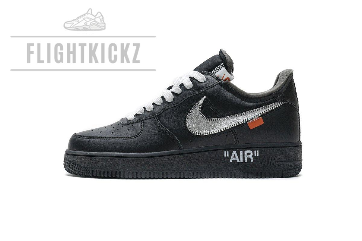 AV5210-001 OFF White X Air Force 1 ’07 Low MOMA