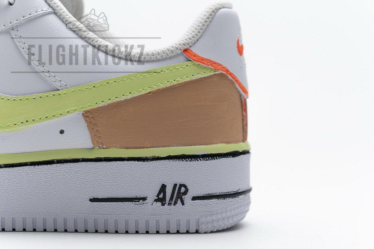 Air Jordan 1 Mid - Image 9