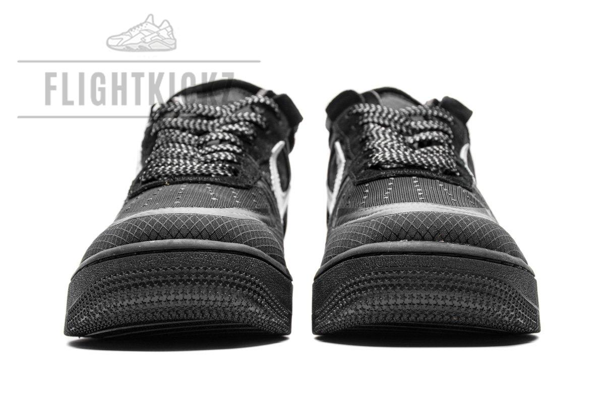 AO4606-001 OFF White X Air Force 1 Low Black - Image 7