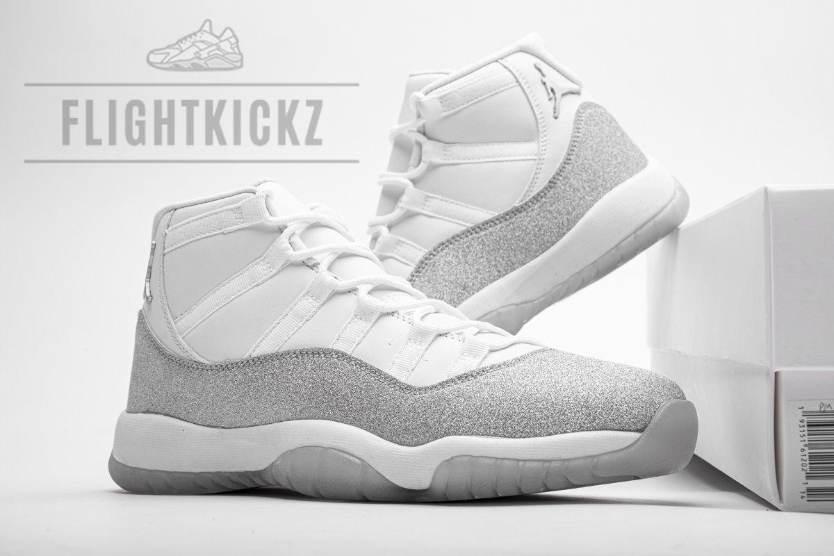 AR0715-100 WMNS Air Jordan 11 Retro White Metallic Silver - Image 3