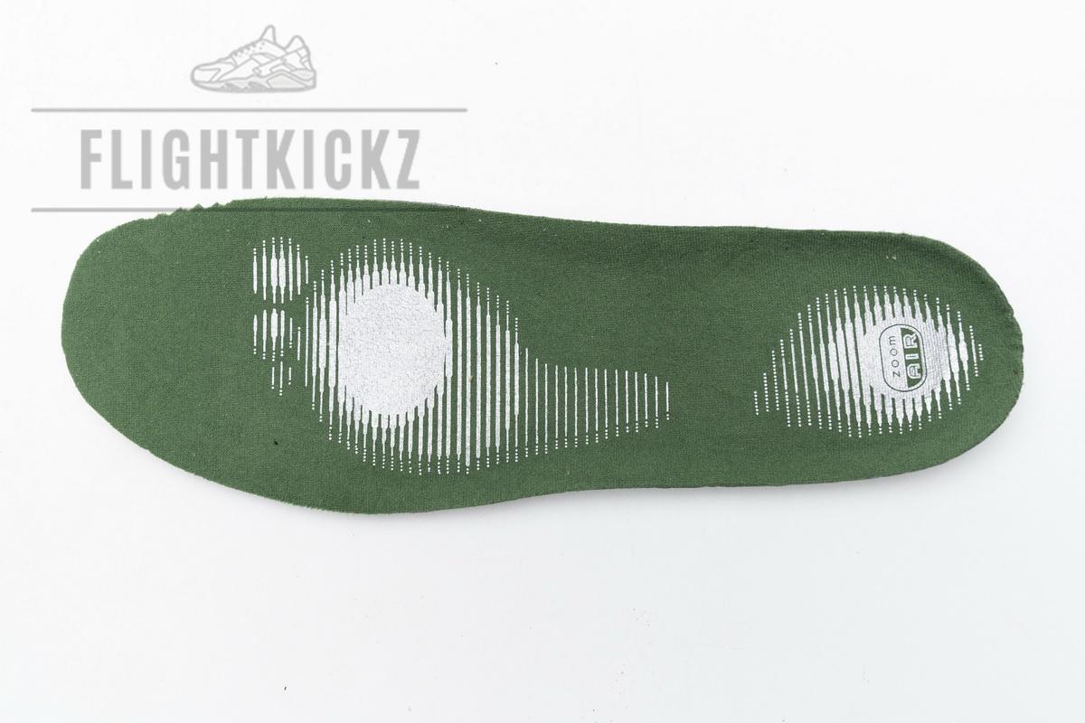 304292 302 Nike SB Dunk Low Pro "Heineken" - Image 7