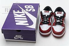 AR0778-110 Nike SB Dunk Low TRD “Summit White” - Image 9