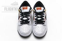 BQ6832-101 Nike SB Dunk Low Pro QS Tie-Dye Rayguns - Image 2