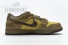 304292-721Nike Dunk Low Pro SB “Shanghai 2” - Image 4