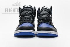 555088 041 Air Jordan 1 Retro High OG Game Royal - Image 2