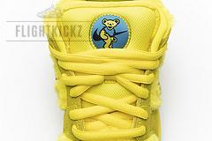CJ5378-700  Grateful Dead x Nike SB Dunk Low“ Yellow Bear” - Image 12