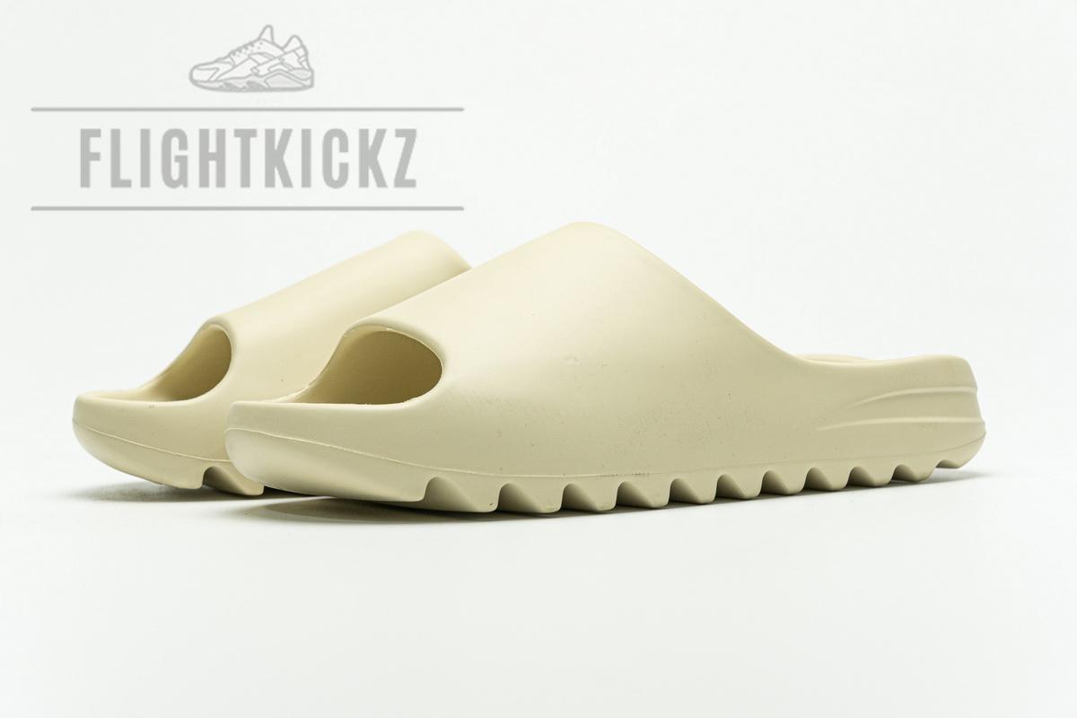 Adidas Yeezy Slide “Desert Sand” - Image 3