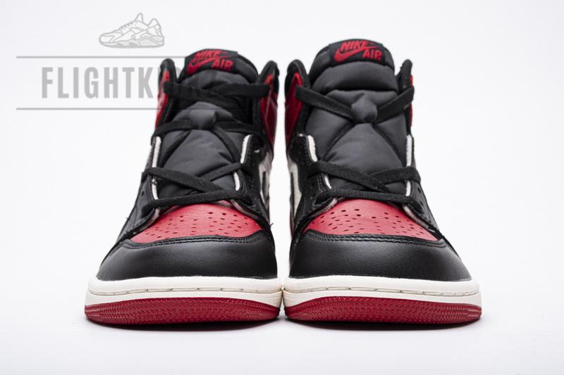 Air Jordan 1 High OG“Bred Toe” - Image 4