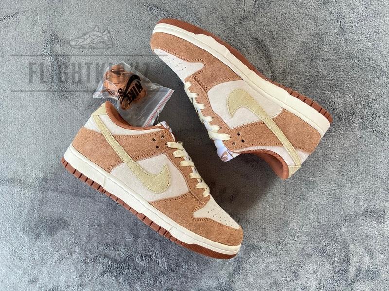 Nike Dunk Low PRM Medium Curry - Image 3