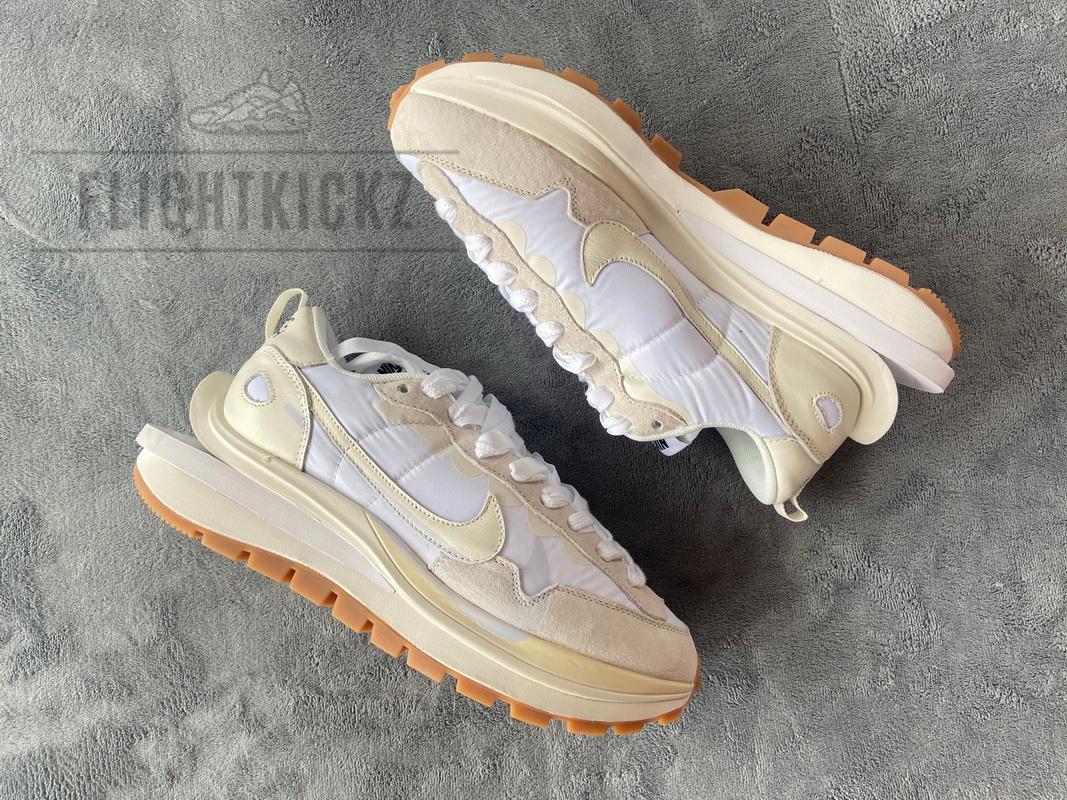 Sacai x Nike VaporWaffle White - Image 2